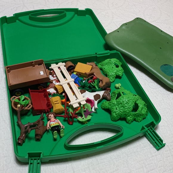 Pony Pasture/Hay Wagon 40th Anniversary Set 5457 - Playmobil Country - Picture 10 of 13